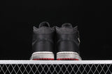 Air Jordan 1 Retro Mid