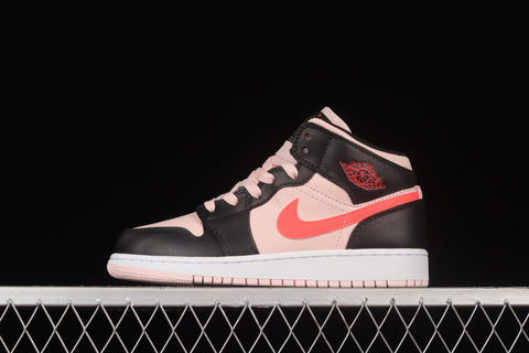 Air Jordan 1 Retro Mid