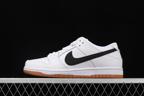 Nike SB Dunk Low