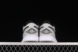 Air Jordan 1 Retro Low