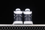 Air Jordan 1 Retro Mid