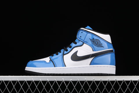 Air Jordan 1 Retro Mid