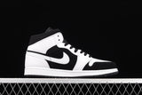 Air Jordan 1 Retro Mid