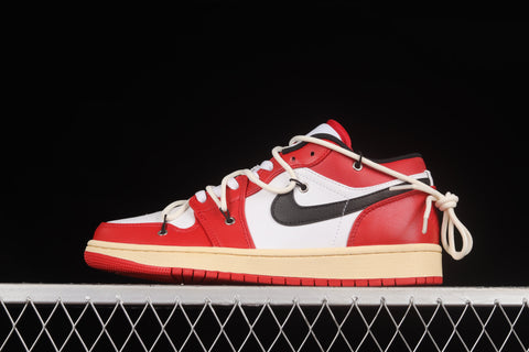 Air Jordan 1 Retro Low