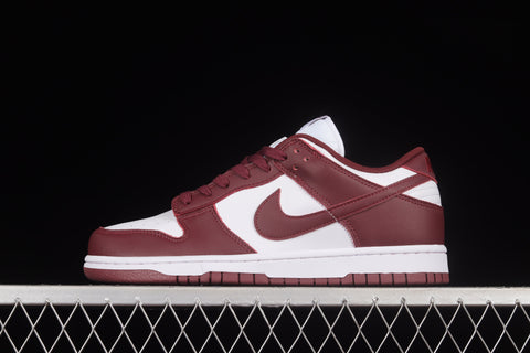Nike SB Dunk Low