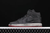 Air Jordan 1 Retro Mid