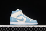 Air Jordan 1 Retro Mid