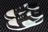 Nike SB Dunk Low