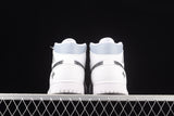 Air Jordan 1 Retro Mid