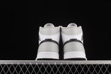 Air Jordan 1 Retro Mid