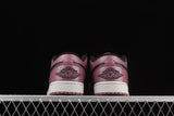 Air Jordan 1 Retro Low